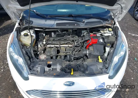 2015 Ford Fiesta S z USA, uszkodzony, nr VIN 3FADP4TJ8FM122710